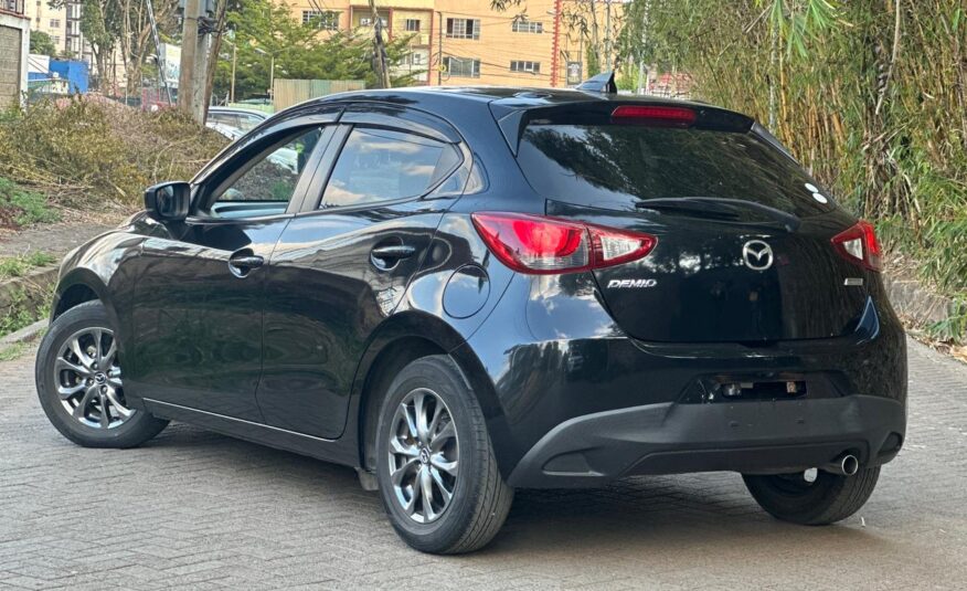 2017 Mazda Demio