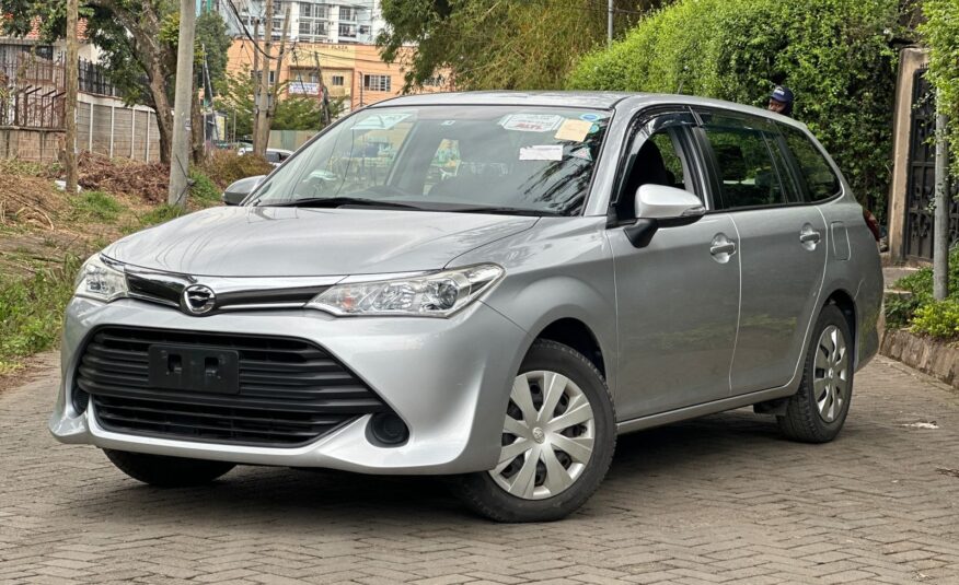 2017 Toyota Fielder( Non Hybrid)