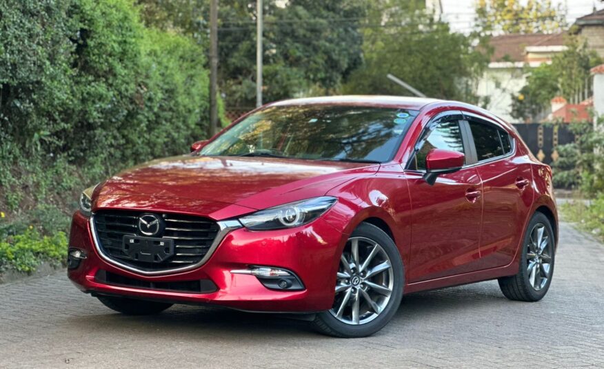 2018 Mazda Axela