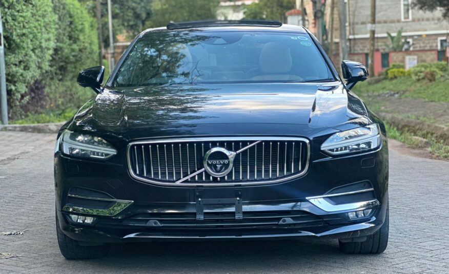 2017 Volvo S90 T6