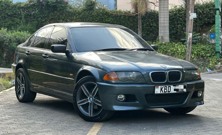 2002 BMW 320i