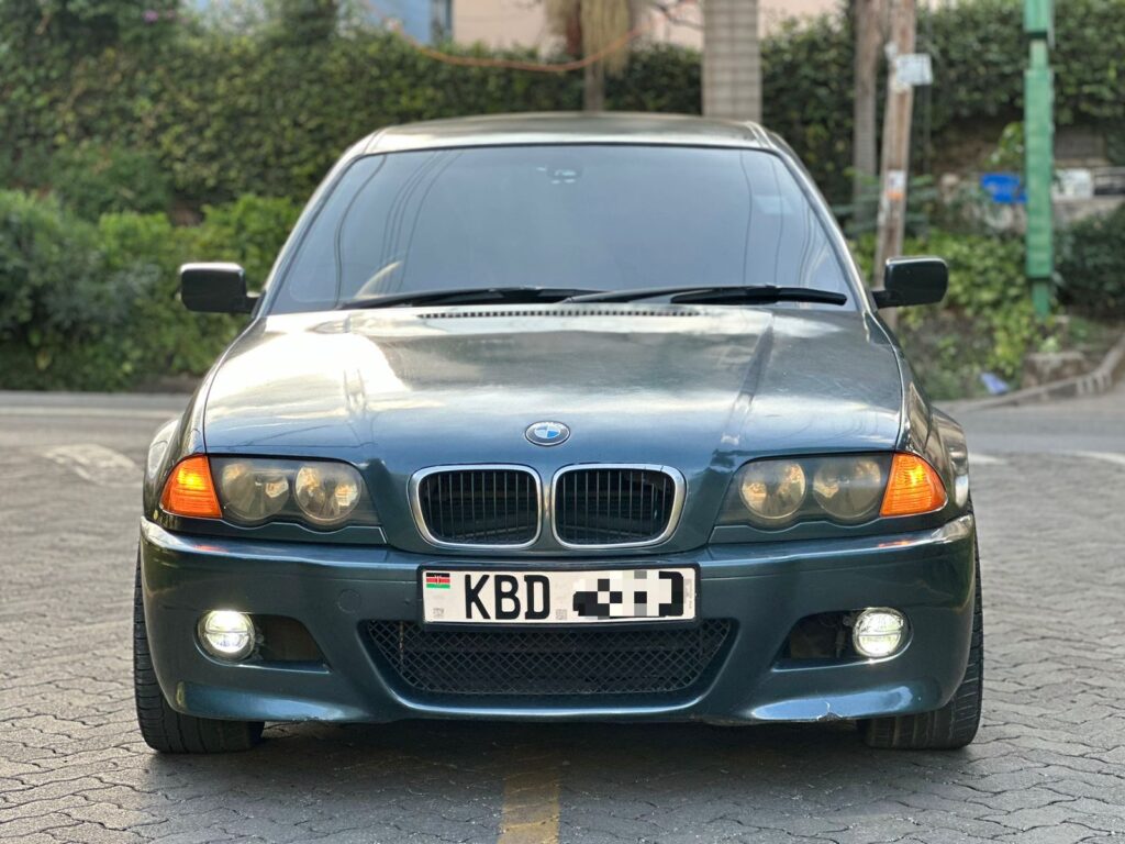 BMW 320i 2002 Car for Sale Under 1 Million in Kenya 2024 | Lipa pole pole Accepted