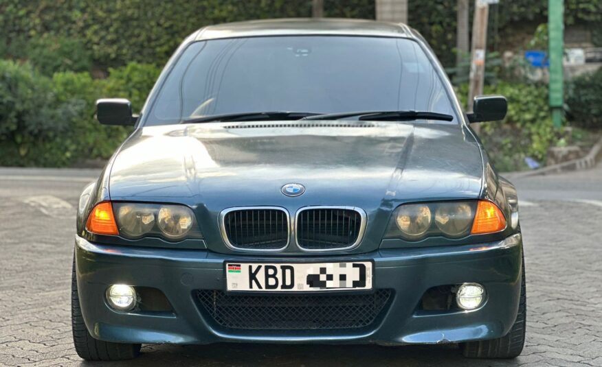 2002 BMW 320i