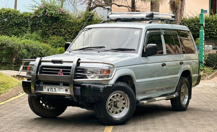 1995 Mitsubishi Pajero