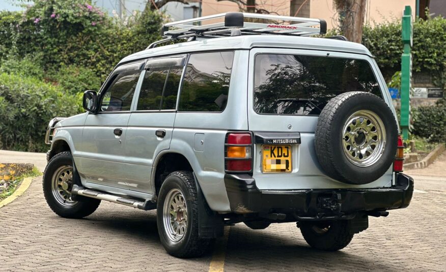 1995 Mitsubishi Pajero