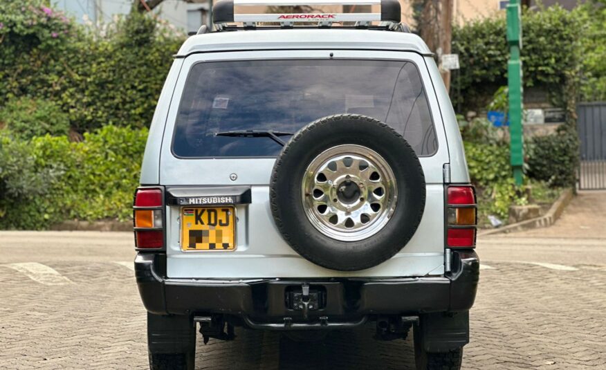 1995 Mitsubishi Pajero