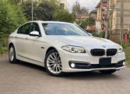 2017 BMW 523i