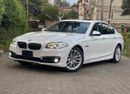 2017 BMW 523i