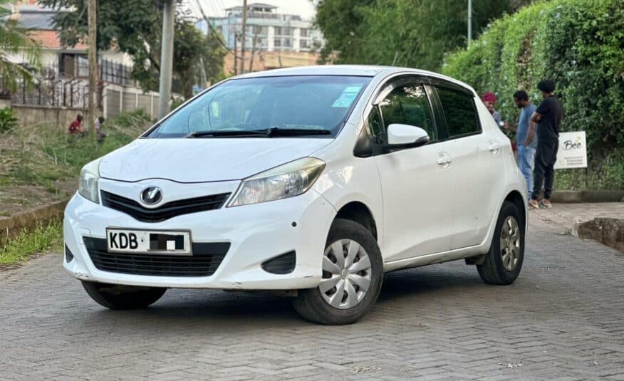 2013 Toyota Vitz