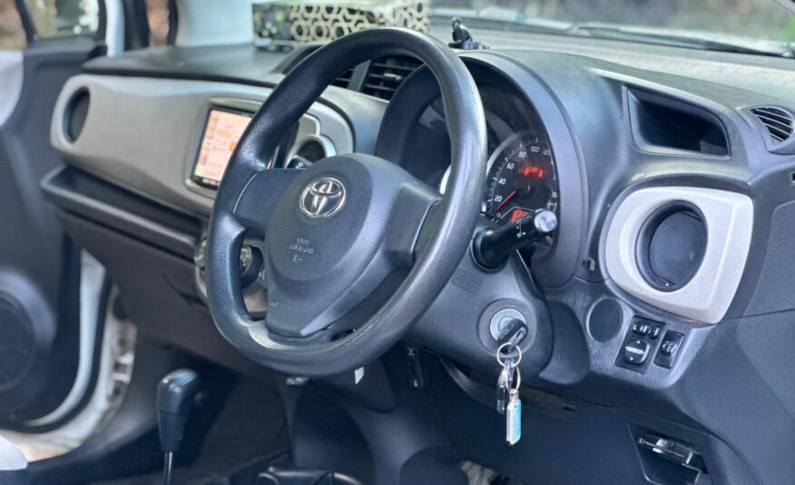 2013 Toyota Vitz