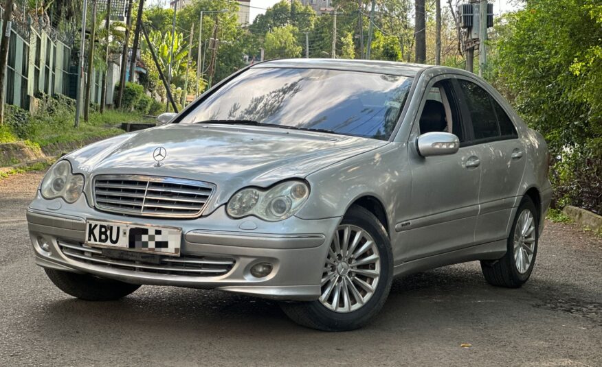 2006 Mercedes Benz C180