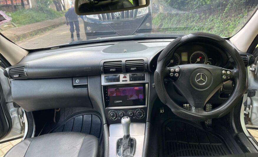 2006 Mercedes Benz C180