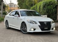 2017 Toyota Crown Athlete SR