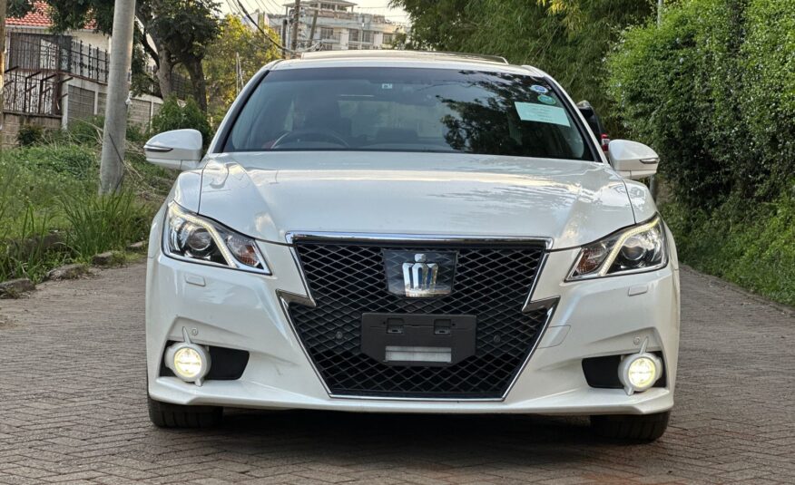 2017 Toyota Crown Athlete SR