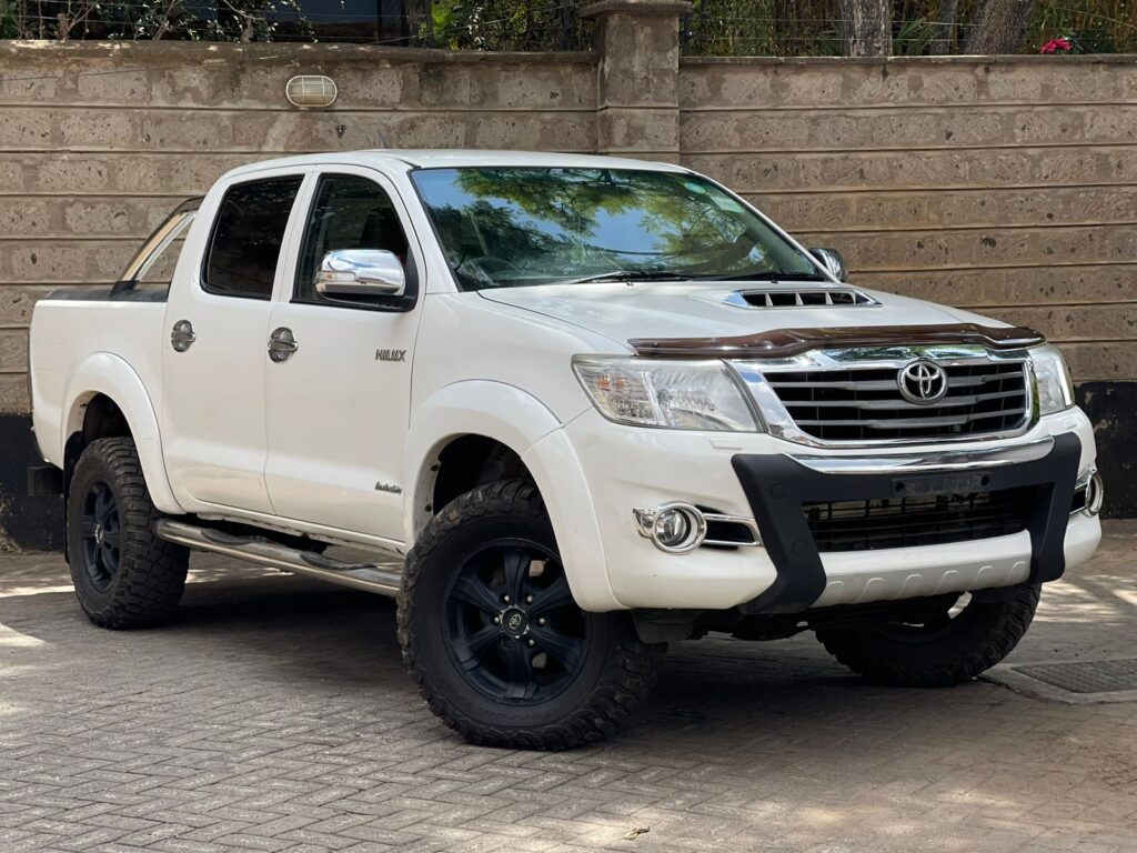 2015 Toyota Hilux Invicible White | 10 Top Selling Pickup Cars for Sale in Nairobi Kenya