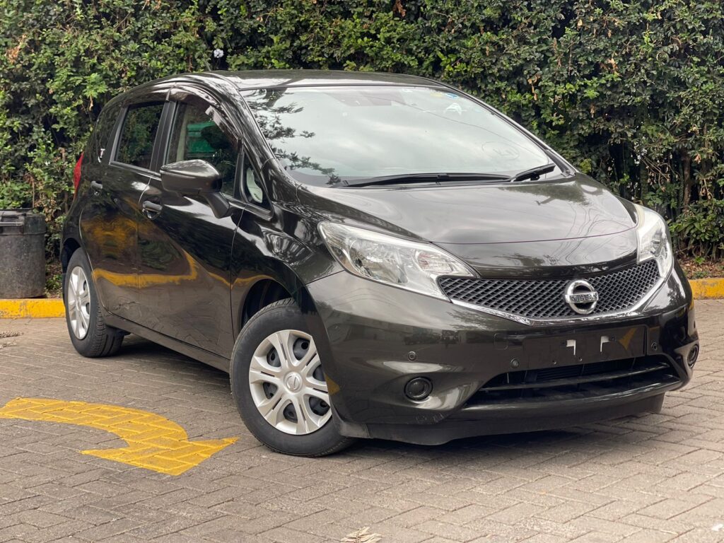 Nissan Note 2015 - Cars For Sale Under 2 Million in Kenya