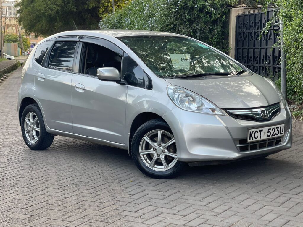 Lipa Pole Pole Cars Kenya Honda Fit Hybrid 2011 in Nairobi | Budget-friendly pay later vehicles