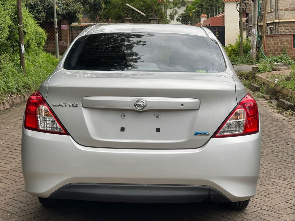 Nissan Tiida Latio 2016 in Kenya For Sale | Lipa pole pole accepted