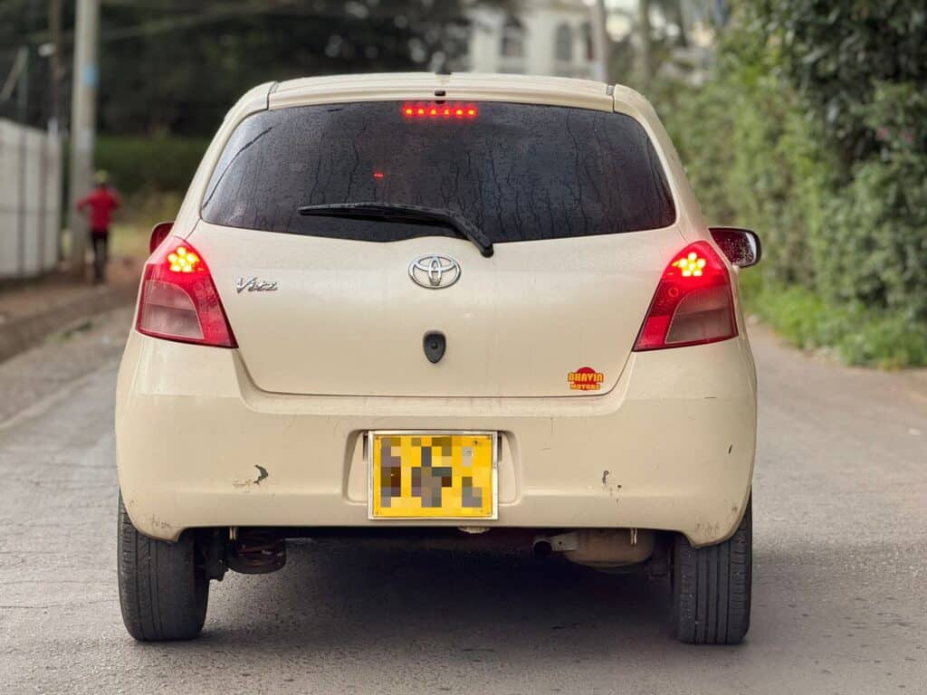 Toyota Vitz 2007 Car for Sell in Nairobi Kenya under 600k