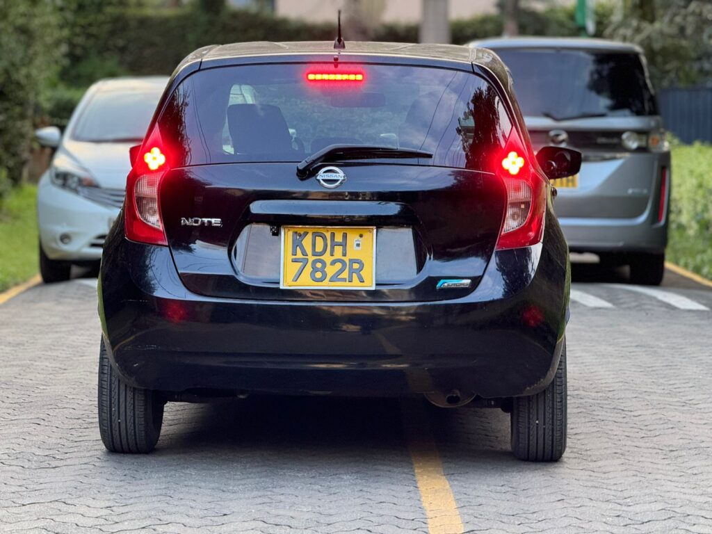 Nissan Note Digs 2015 Cheap and affordable used vehicles below 1 million for sale Lipa Pole Pole cars in Kenya 2024