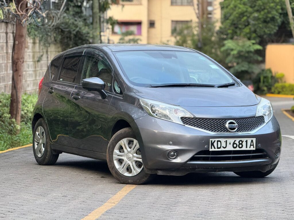 Nissan Note Digs 2015 Grey cheap Car for Sale in Kenya below 1 million lipa mdogo mdogo accepted