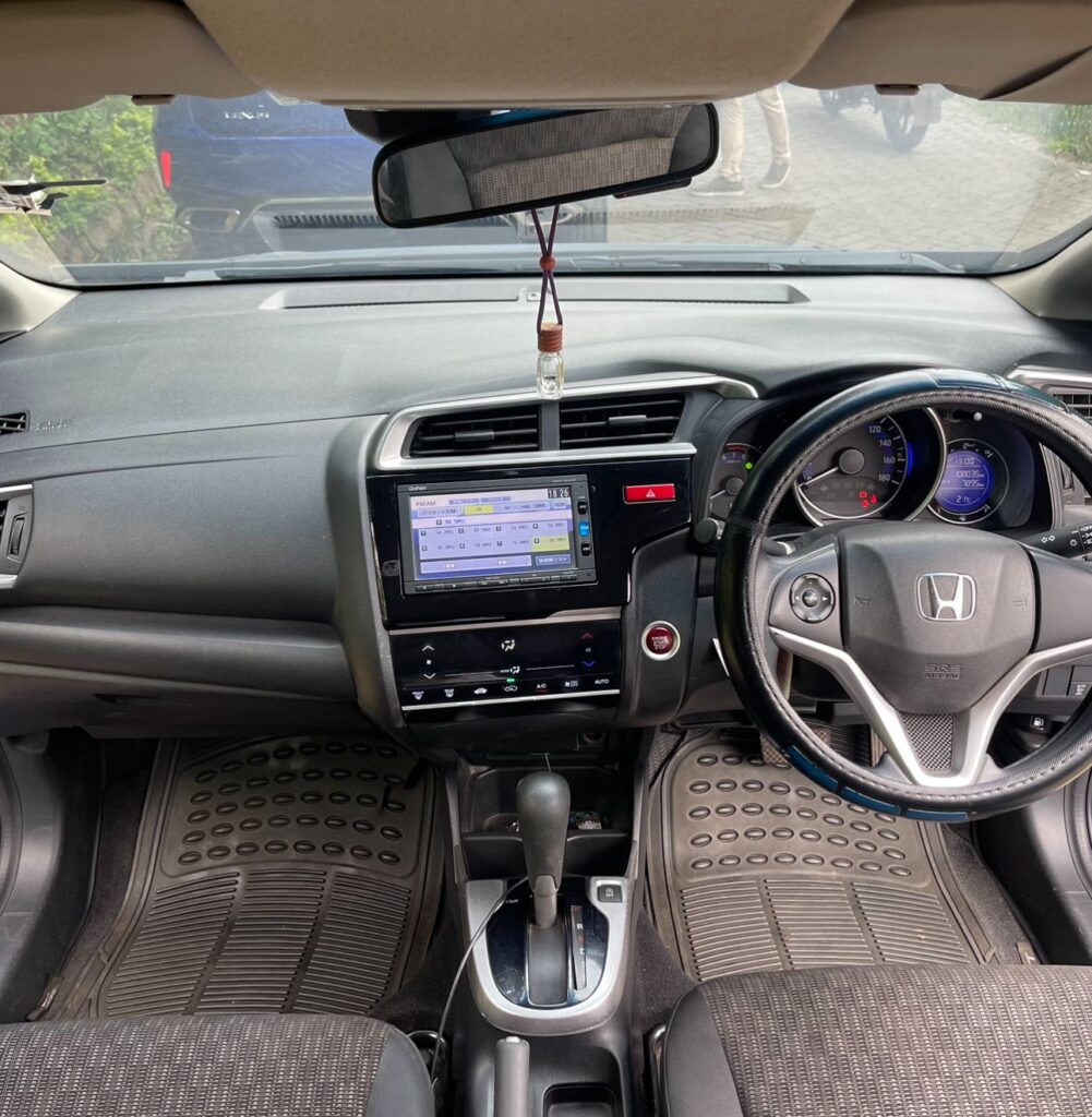 Honda Fit Non-Hybrid 2017 for sale in Kenya under 1.5 million