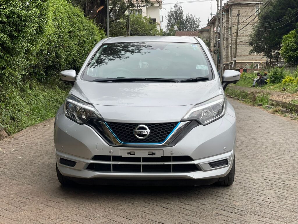 Nissan Note E-Power 2017 vehicle under 1.5 million in Kenya fofr sale