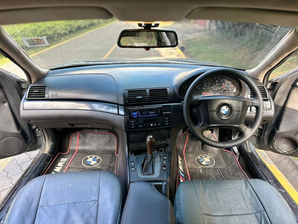 BMW 320i 2002 Car for Sale Under 1 Million in Kenya 2024 | Lipa pole pole Accepted