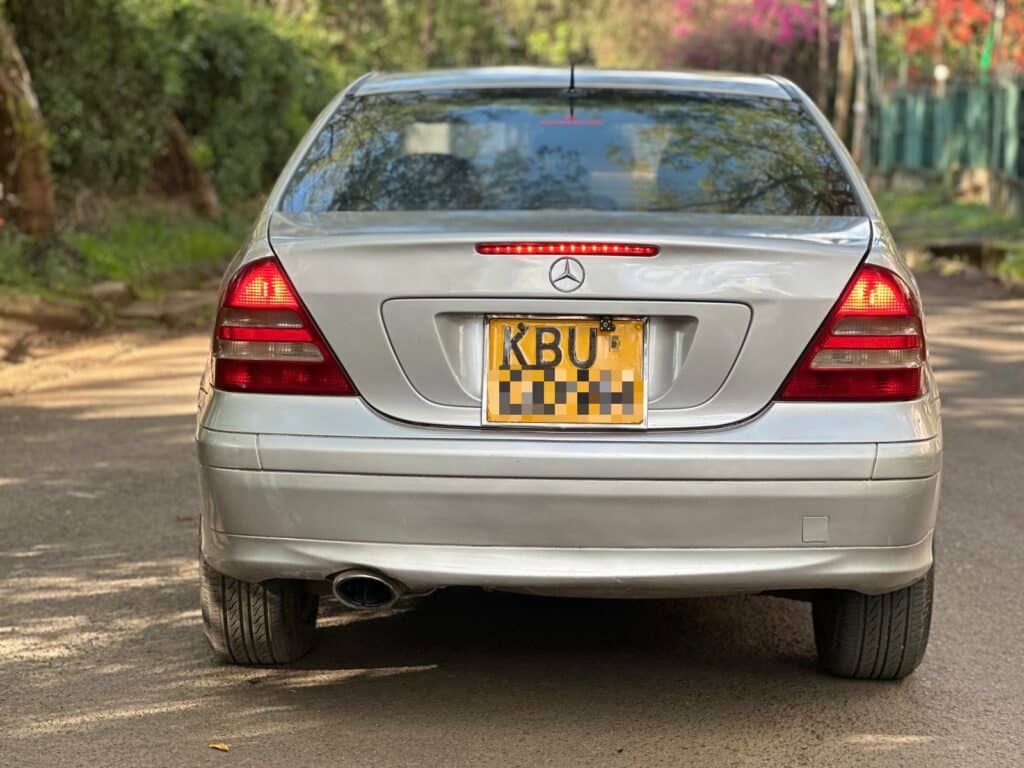 Mercedes-Benz C180 2006 Popular vehicles with low maintenance costs Kenya